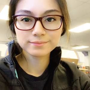 Meet your Posher, Dennise